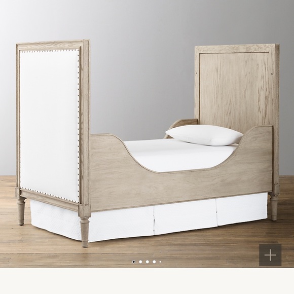 Restoration hardware marcelle collection baby furniture. - Picture 10 of 10